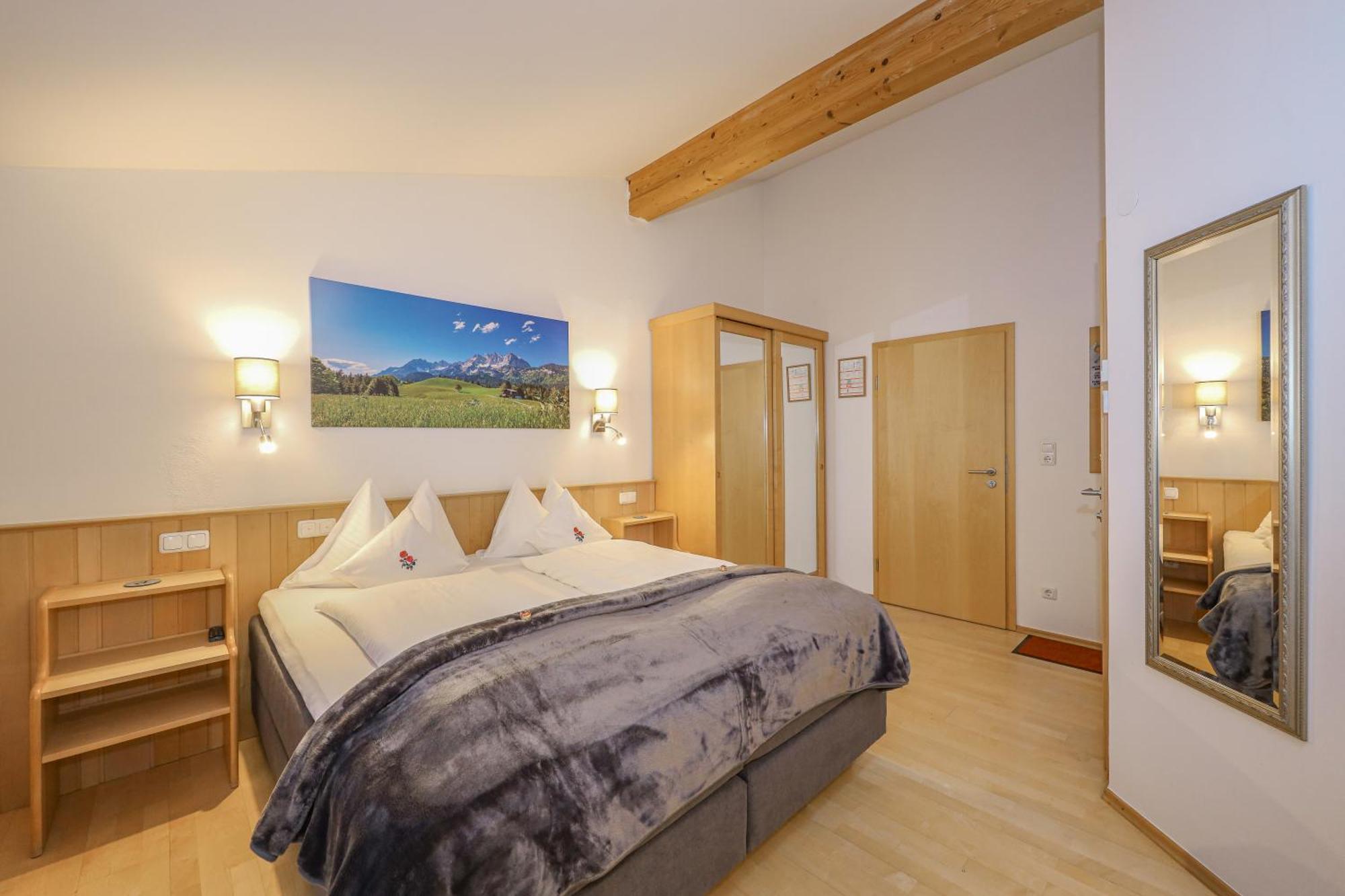 Gartenhotel Rosenhof Bei Kitzbuehel Oberndorf in Tirol Bilik gambar